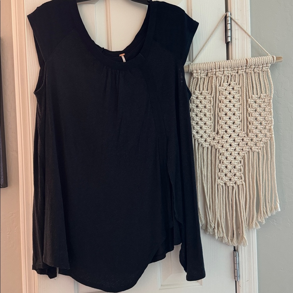 Free People Black Cap sleeve T Shirt Tunic Top
